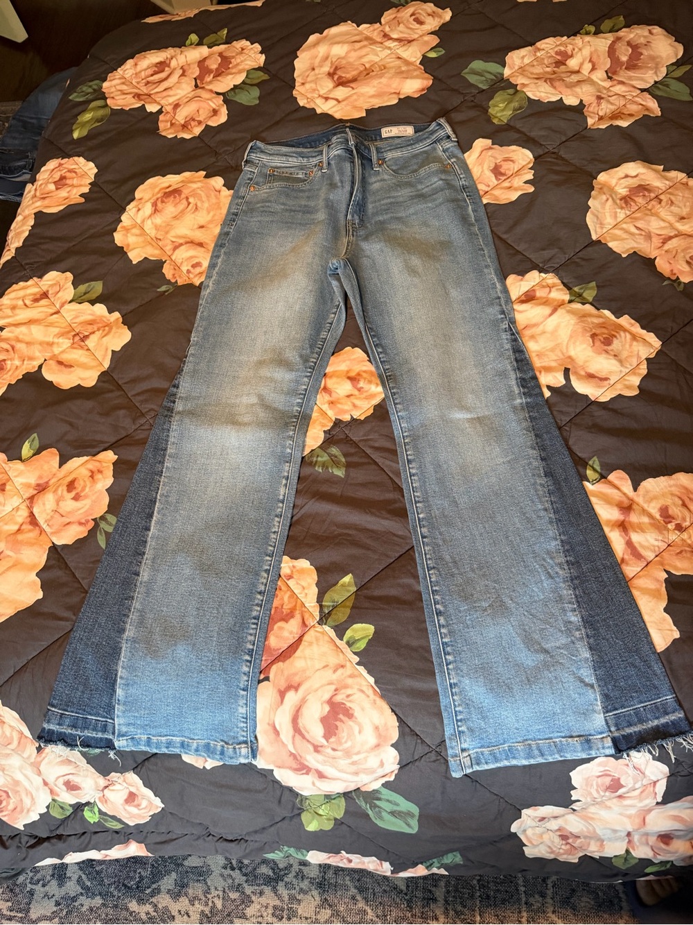GAP Two-Tone Blue Wide-Leg Jeans